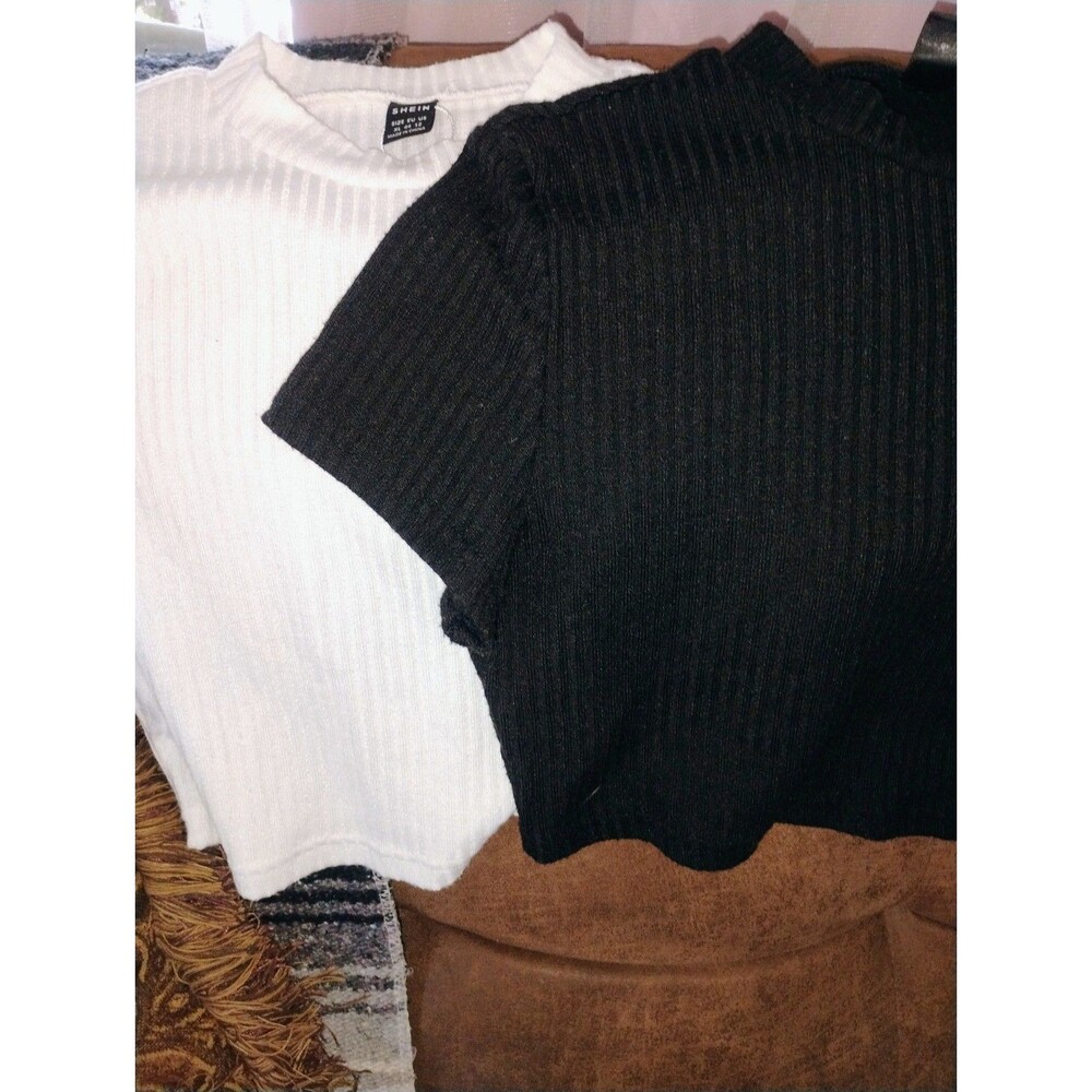2 Shein Crop Tops Black And White Size M